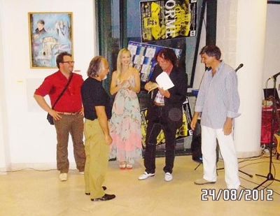 MOMENTIVARI80